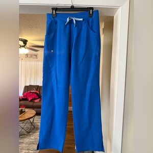 Figs Kade Cargo Scrub Pants